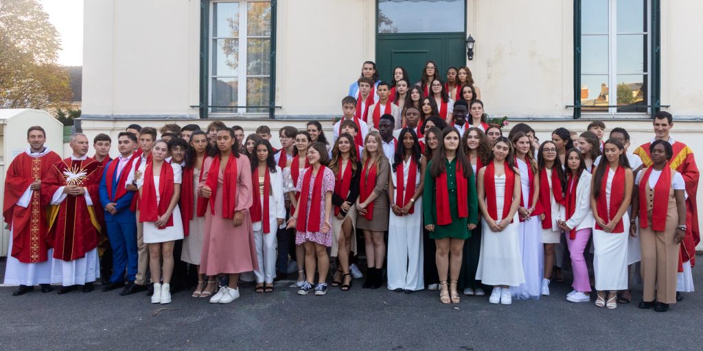 2-Confirmations 2023 groupe Paroisse HouillesCarrières