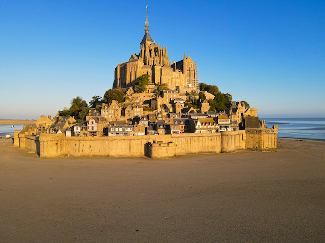 Mont saint Michel - florian-delee-unsplash